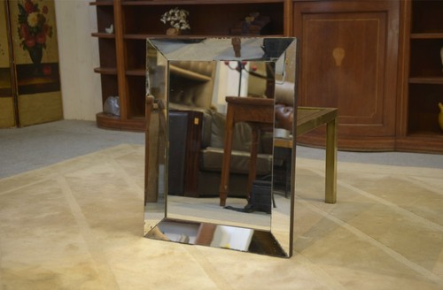 Miroir estampilllé
