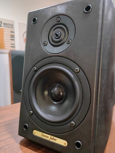 Sonus faber toy bookshelf - toy, 1