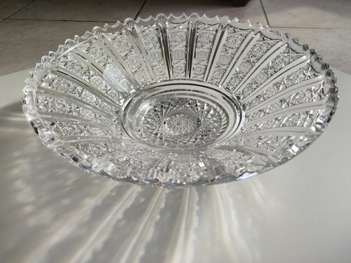 Plat cristal taillé - plat, en