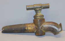 -ANCIEN GROS ROBINET de Fût TONNEAU de CHAI FONTAINE de JARDIN COLLECTION   D