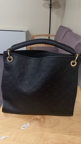 Louis vuitton monogram - louis,