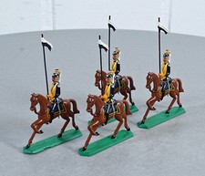 4 figurines rares en étain
