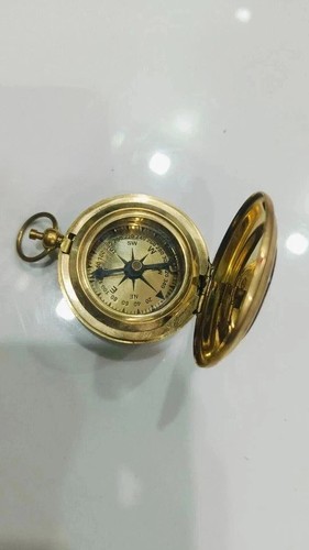 Boussole nautique ancienne