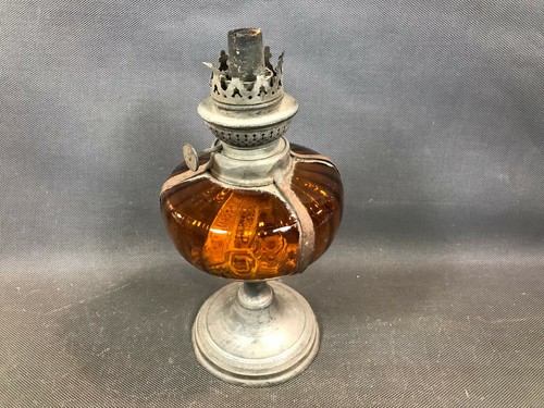 Ancienne lampe pétrole - ancienne,