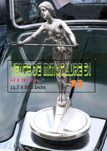 Mascotte auto femme - -, avec