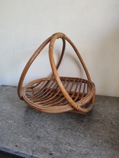 Corbeille A Fruits En Rotin. Vintage
