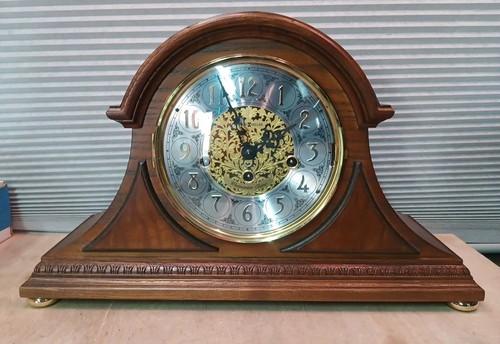 Howard miller vtg clock - howard,
