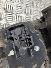 Feu arriere principal droit