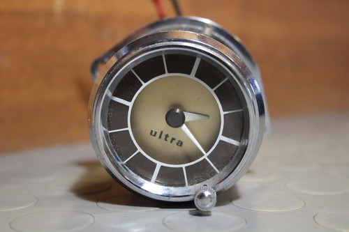 Montre accessoire auto v - montre,