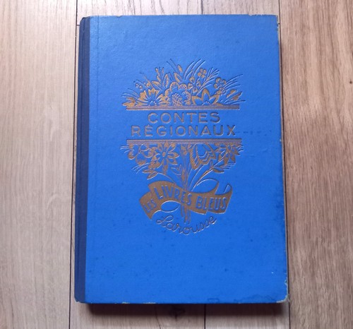 Livre ancien année - -,