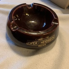 CENDRIER CHAMPAGNE PIPER DIAMETRE 20CM C