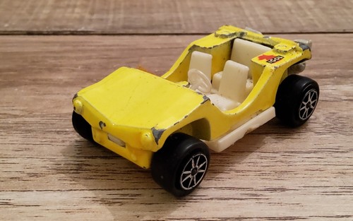 Dune buggy majorette - buggy,