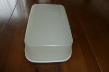 Plateau fromages, plat à cake ou autre, Tupperware