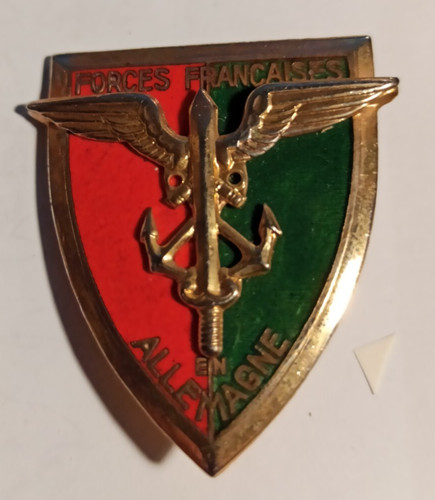 Pucelle insigne militaire - ,