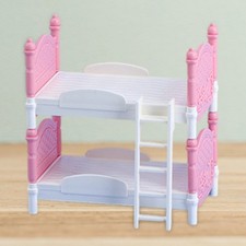 Lit de poupée pour bébé
