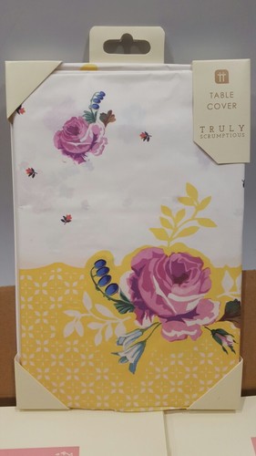 Talking tables table cover - table,