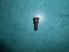 Vis épaulée carburateur