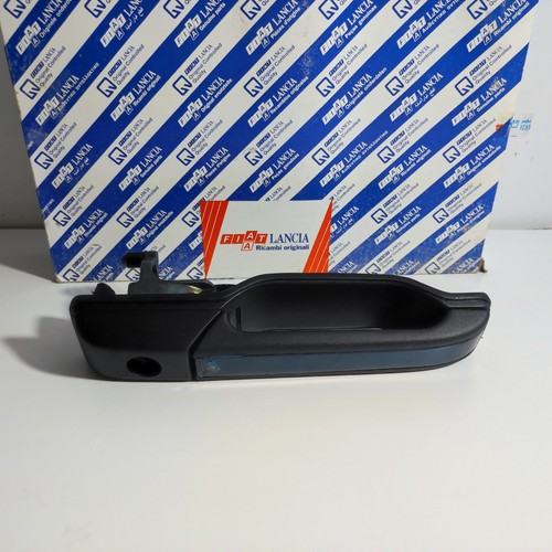 Front door opening handle - front,