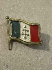 Pin’s Broche drapeau et