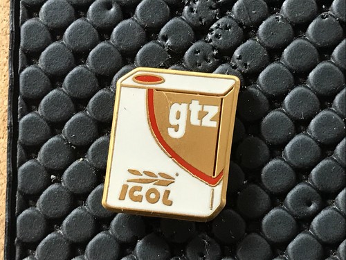 Pins pin badge car camion - badge,