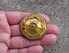 Ancienne décoration / cache clous ROSACE Art Déco BRONZE ou LAITON d=4,2cm N°18B