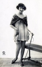 CPA Nu artistique 1900 . Noir