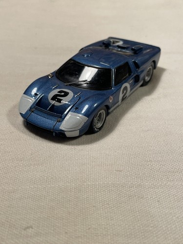 Ford 2 sebring - 2, a