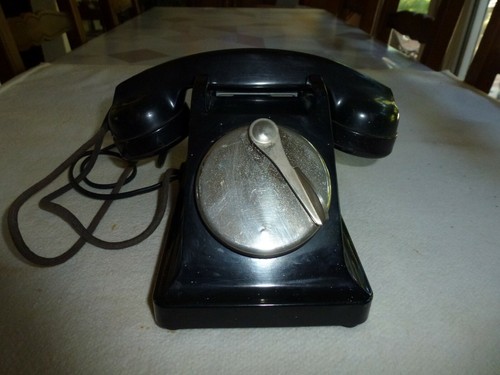 Ancien telephone noir bakelite - ancien,
