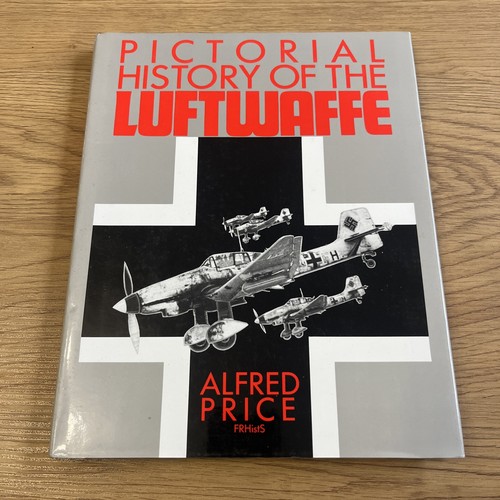 Pictorial history the - pictorial,