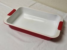 Plat de cuisson en métal pour