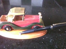 Classic Wooden Car Pen Holder