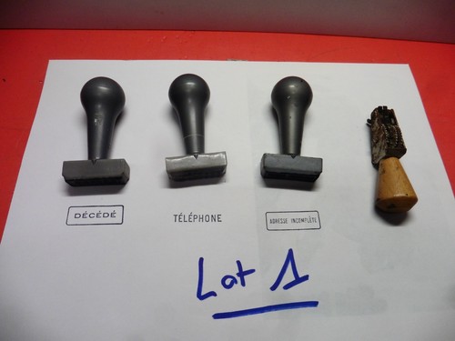 Lot 4 anciens tampons - lot, 1