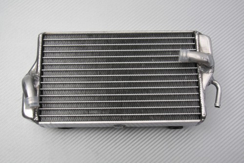 Radiateur eau gauche en - d’eau,