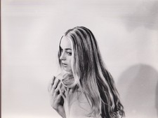 Geneviève GRAD PHOTOGRAPHIE ORIGINALE 24*18 par Helga ROMANOFF- GENDARME ST TROP