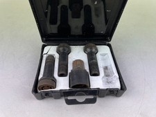 Jeu De Serrures De Roue