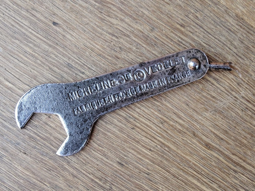 Outil ancien clé plate 18mm - ancien,