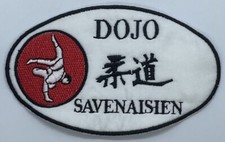 ÉCUSSON/PATCH - JUDO-CLUB - DOJO SAVENAISIEN - 10,7cm X 6,5cm. !!  (E2)