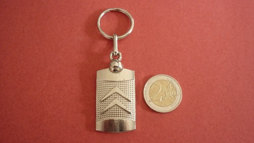Ancien porte cle - ancien,