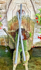 2 ANCIENNES FRISES EN ZINC EN