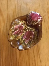 Vide-poche en forme de feuille en céramique signé VALLAURIS MARIUS GIUGE