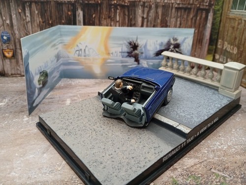 Renault taxi james bond - taxi,