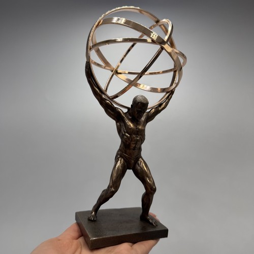 Ancienne figurine atlas - ancienne,
