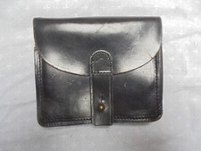 cartouchiere  de troupe  francaise en cuir noir