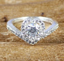 Forme Coeur Rond Blanc Diamant Solitaire 1.17 CT Certifié Femme Birthday Bague