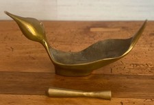 Mortier cendrier(?) avec pilon en bronze forme oiseau type courlis