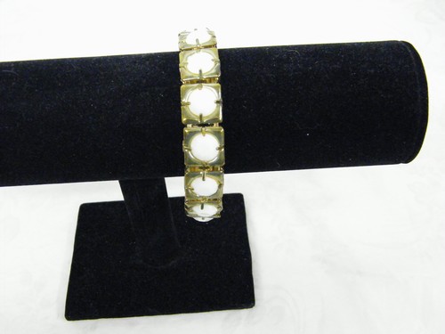 Vintage gold fashioned link - gold,