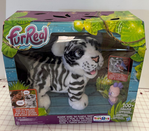 Furreal roarin ivory - roarin’, the