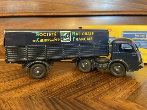 Dinky toys 32ab panhard - dinky,