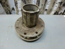 Used Prop Hub 41G2326 & Clamp