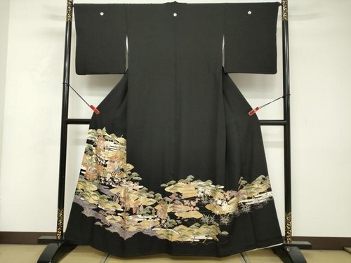 Figurine kimono japonais noir